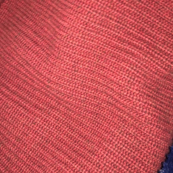Never worn before red crew neck sweater - Picture 3 of 3